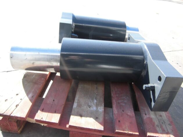 LIEBHERR  R984CHD LITRONIC  5612956 - TENSOR DE CADENA - Imagen 4