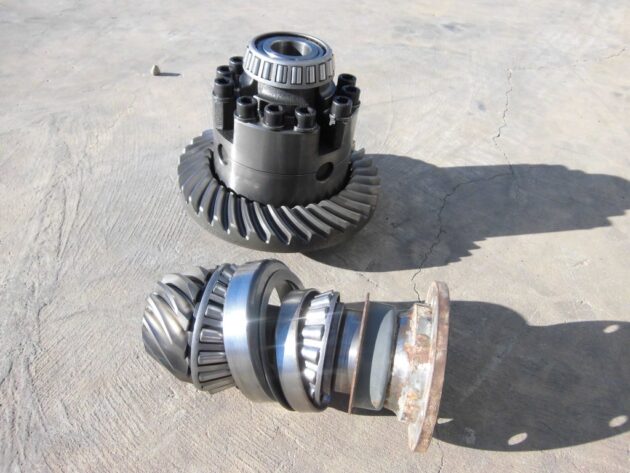 LIEBHERR  A314 LITRONIC  7029043 - PIÑÓN Y CORONA DEL DIFERENCIAL DELANTERO - Imagen 2