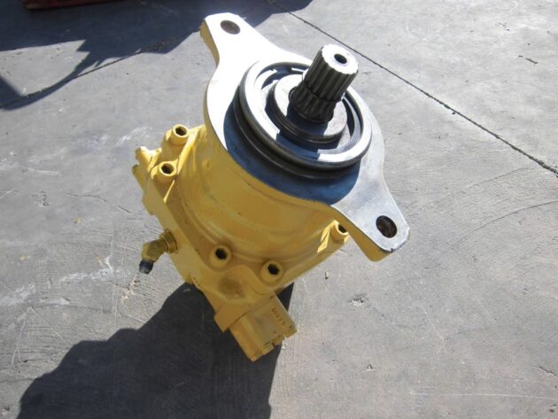 KOMATSU  PC450LC-6K  706-77-01180 - MOTOR DE GIRO - Imagen 4