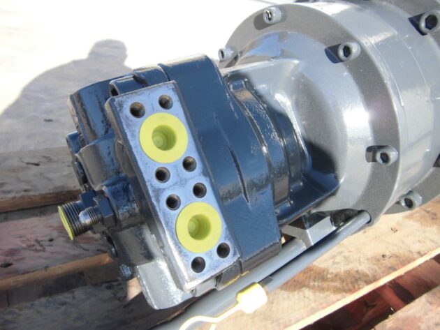 FIAT HITACHI  ZX225USR   - MOTOR DE GIRO - Imagen 5