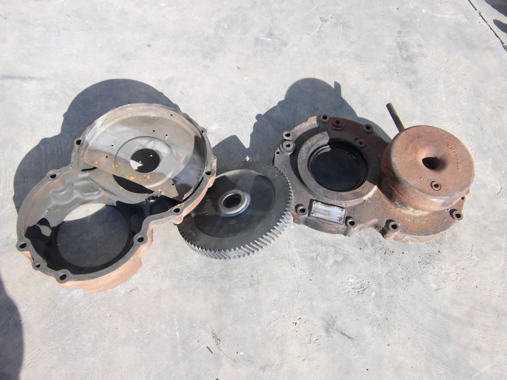 VOLVO L35B ZM2906359 - CAJA DE TRANSFERENCIAS CON PIÑONES - Imagen 3