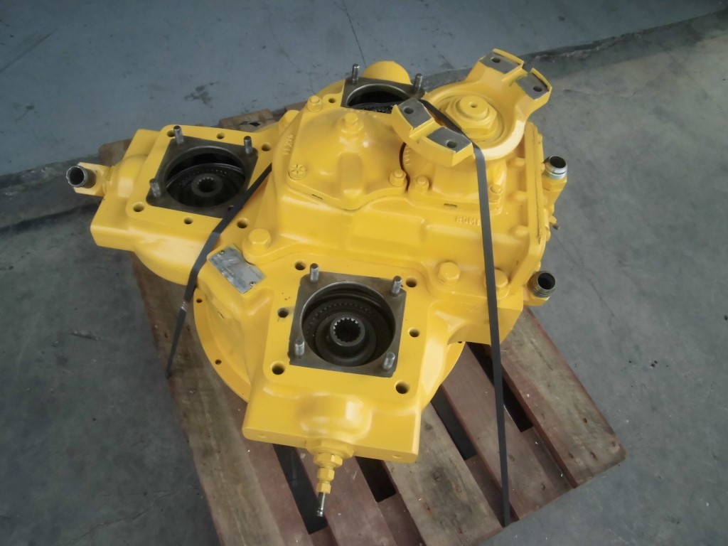 VOLVO L330C 11141265 - CONVERTIDOR - Imagen 3