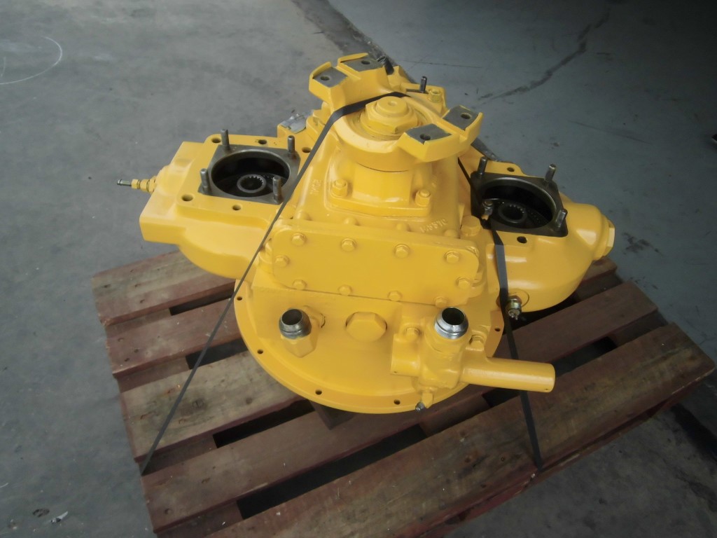 VOLVO L330C 11141265 - CONVERTIDOR - Imagen 4