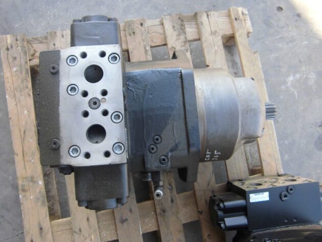 CATERPILLAR   365BL  147-5784 - MOTOR DE TRANSLACIÓN - Imagen 5