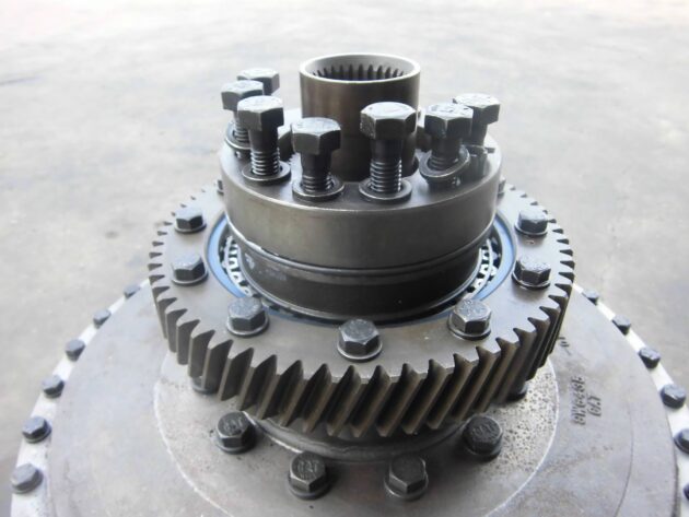 CATERPILLAR  980C  6P-6849 - CONVERTIDOR - Imagen 4