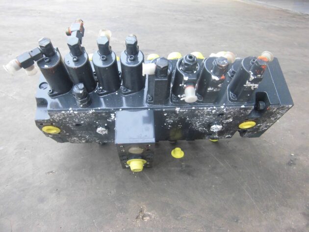 LIEBHERR  A316  5009355 - DISTRIBUIDOR PRINCIPAL - Imagen 4