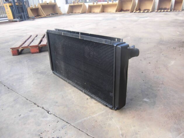 LIEBHERR  R932HDS LITRONIC  5006636 - RADIADOR DE AGUA - Imagen 3