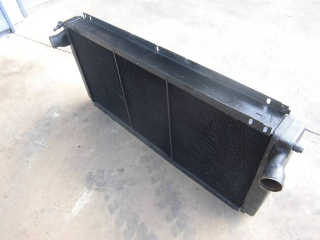 LIEBHERR  R932HDS LITRONIC  5006636 - RADIADOR DE AGUA - Imagen 4