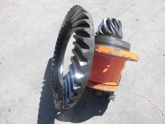 FIAT KOBELCO  W191   - DIFERENCIAL DELANTERO - Imagen 4