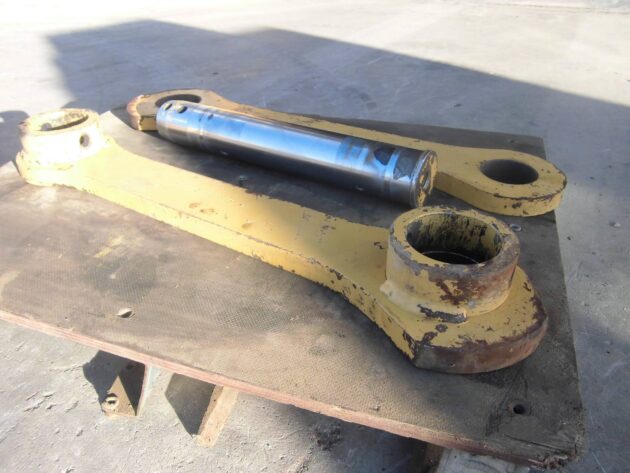 CATERPILLAR  320L  087-5802 - BIELA PARALELA DE CAZO - Imagen 5