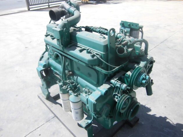 VOLVO     - MOTOR TÉRMICO TD61OM SIN MOTOR DE ARRANQUE - Imagen 2