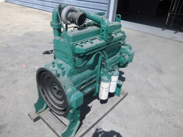 VOLVO     - MOTOR TÉRMICO TD61OM SIN MOTOR DE ARRANQUE - Imagen 3