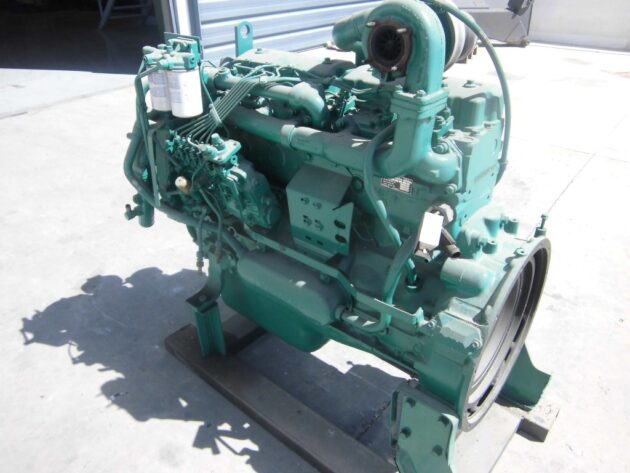 VOLVO     - MOTOR TÉRMICO TD61OM SIN MOTOR DE ARRANQUE - Imagen 8