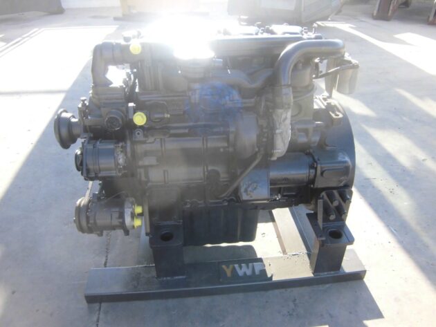 LIEBHERR  A902 LITRONIC  9270482 - MOTOR TÉRMICO D904T CON PARTE ELÉCTRICA - Imagen 5