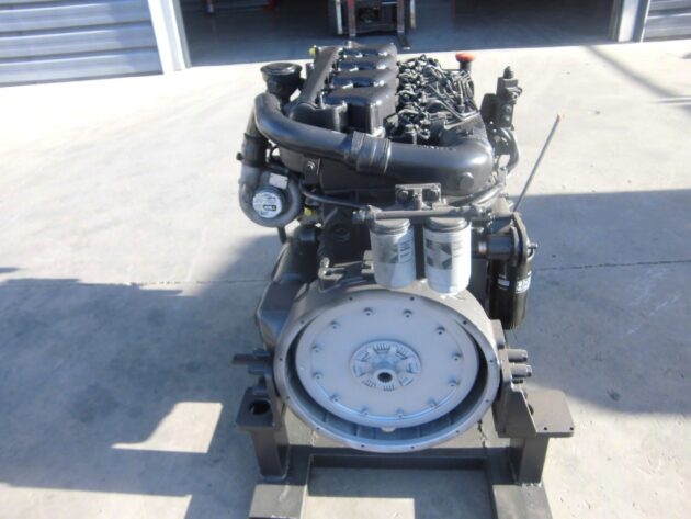 LIEBHERR  A902 LITRONIC  9270482 - MOTOR TÉRMICO D904T CON PARTE ELÉCTRICA - Imagen 7