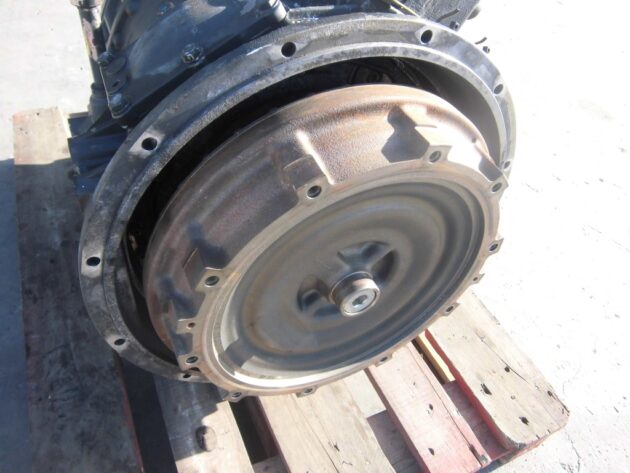 BELL B30D -  - TORQUE CONVERTER - Image 2