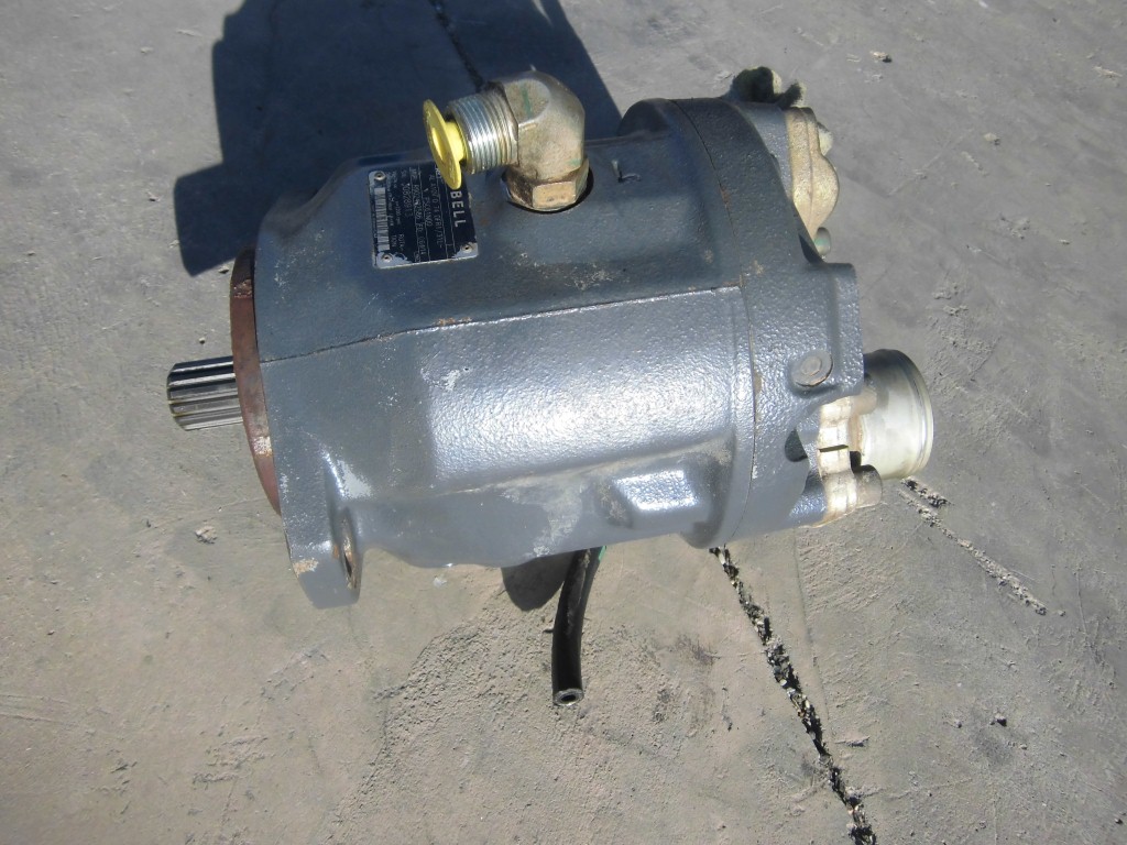 BELL B30D - - MAIN HYDRAULIC PUMP