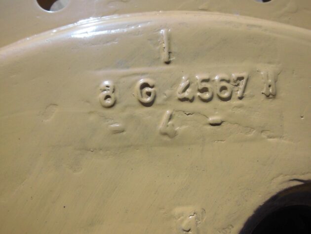 CATERPILLAR  D5H  8G-4567 - TAPA REDUCTORA SIN PIÑONES - Imagen 4