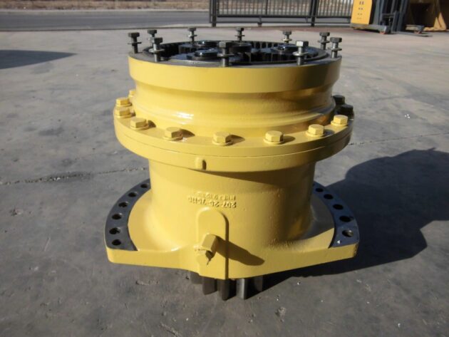 KOMATSU PC350LC-8 -  - SWING GEAR