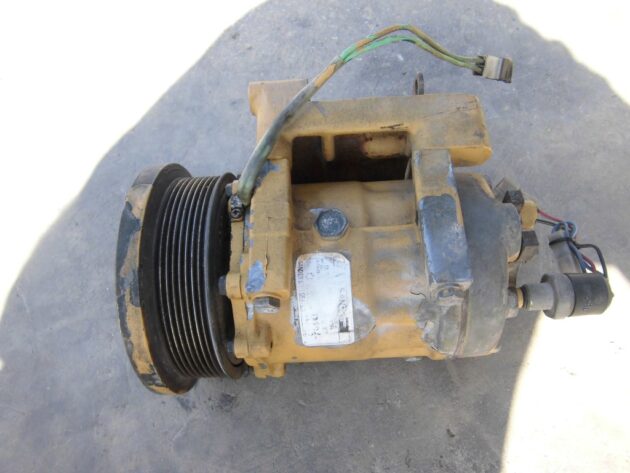 CATERPILLAR  385B  163-0872 - COMPRESOR DE AIRE ACONDICIONADO MODELO SANDEN U4769