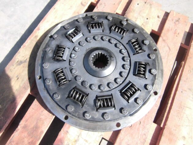 CATERPILLAR  385B  196-8133 - PLATO DE ARRASTRE - Imagen 3
