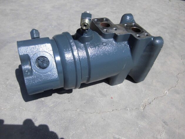 KOMATSU PC350LC-8 - 703-08-33650 - SWIVEL
