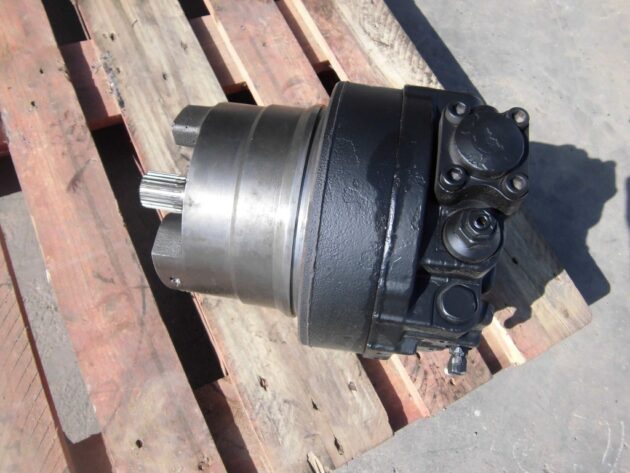 JCB  JS 260NLC  JBA0055 - MOTOR DE TRANSLACIÓN - Imagen 3