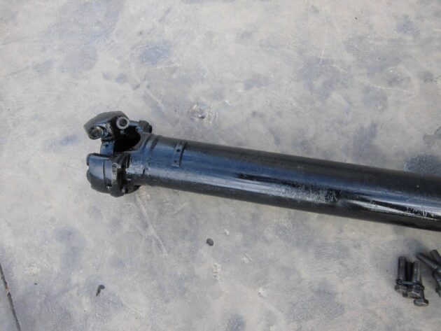 BELL  B30D   - TRANSMISIÓN DE ARTICULACIÓN A EJE INTERMEDIARIO - Imagen 3