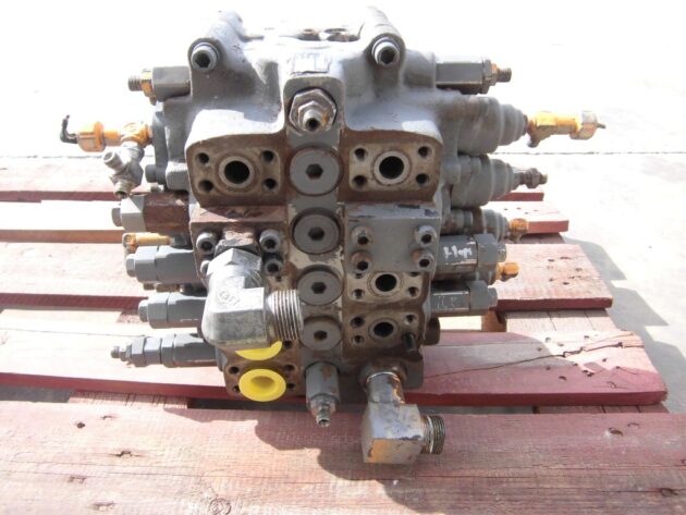 HYUNDAI  ROBEX 290NLC-3   - DISTRIBUIDOR PRINCIPAL - Imagen 5