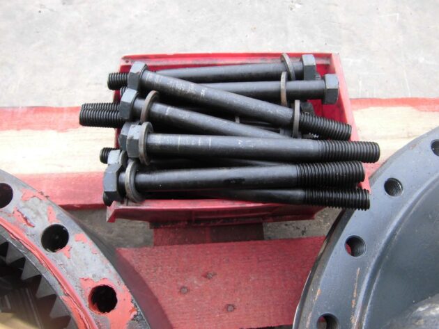 KOMATSU PC450-6K - 208-27-00152 - FINAL DRIVE - Image 6