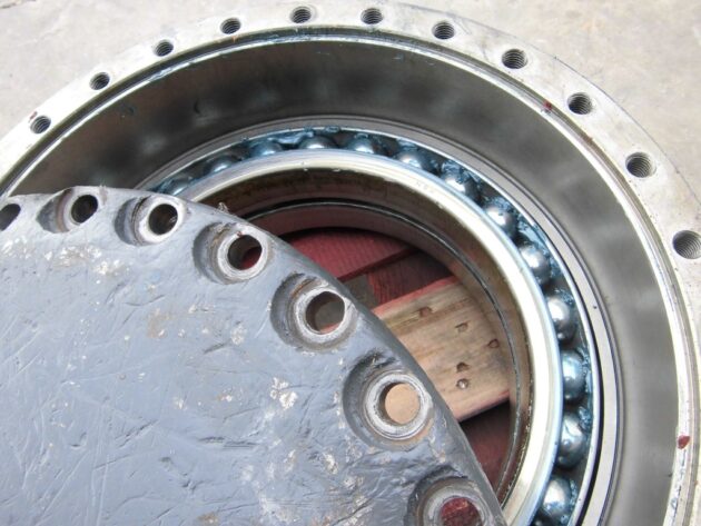 KOMATSU PC450-6K - 208-27-00152 - FINAL DRIVE - Image 7