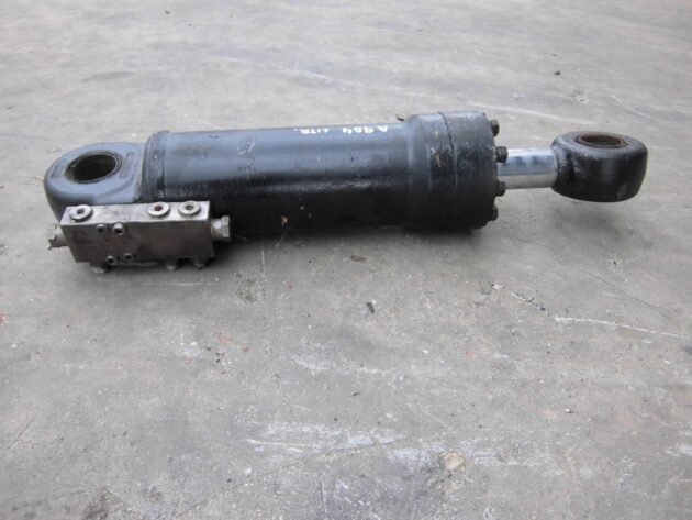 LIEBHERR  A904 LITRONIC  9923690 - BOTELLA DE HOJA DOZER - Imagen 5