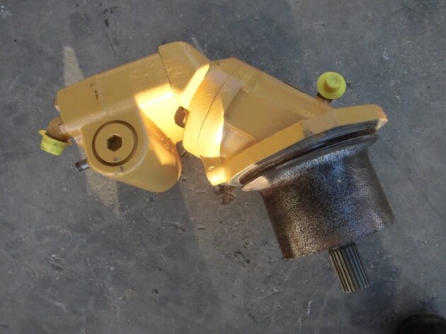 CATERPILLAR  988F-II  159-7158 - MOTOR DEL VENTILADOR - Imagen 4