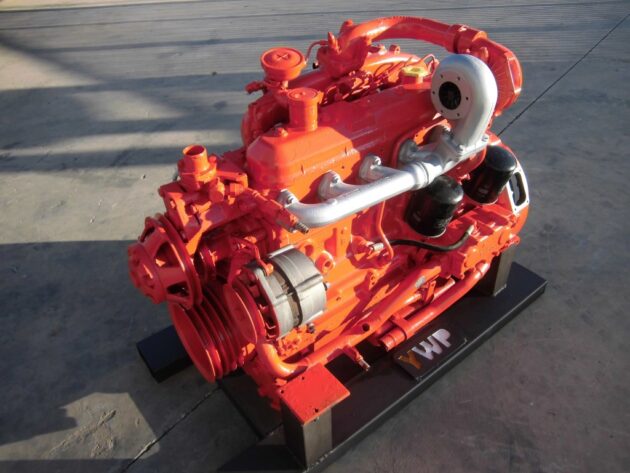 FIAT-HITACHI  W130   - MOTOR TÉRMICO FIAT-IVECO 8065 CON PARTE ELÉCTRICA - Imagen 2