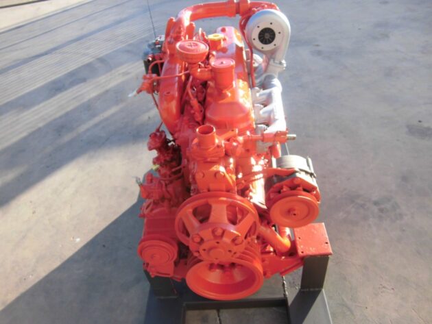 FIAT-HITACHI  W130   - MOTOR TÉRMICO FIAT-IVECO 8065 CON PARTE ELÉCTRICA