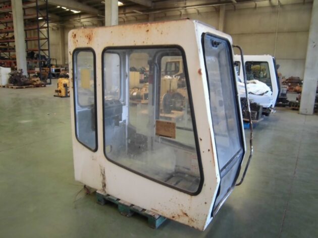 LIEBHERR  A902 LITRONIC  9201185 (*) - ESTRUCTURA DE CABINA - Imagen 3