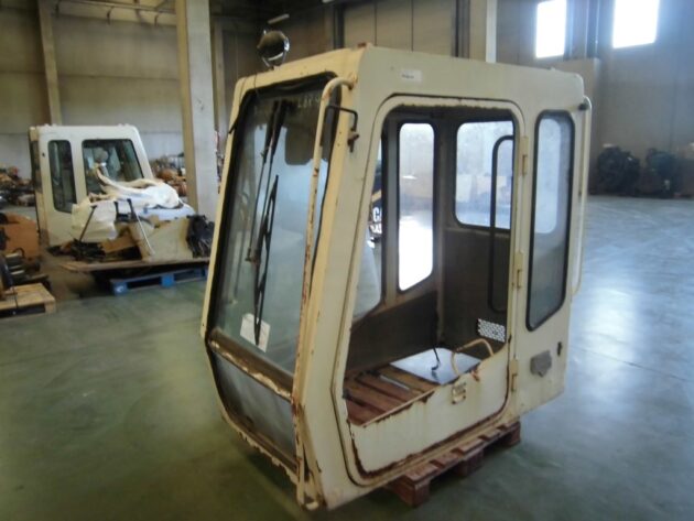 LIEBHERR  A902 LITRONIC  9201185 (*) - ESTRUCTURA DE CABINA - Imagen 2