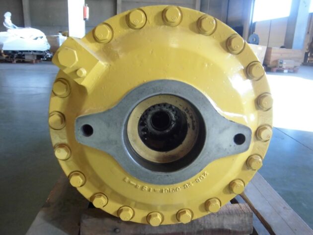KOMATSU PC1100-6 - 21N-26-00051 - SWING GEAR - Image 4