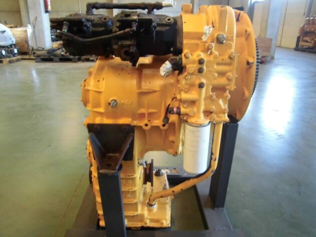 VOLVO  L70D  VOE22513 - SERVOTRANSMISIÓN