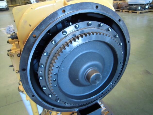 VOLVO  L70D  11037899 - CONVERTIDOR