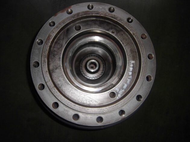 KOMATSU PC200EN-6K - 21P-27-K2120 - FINAL DRIVE - Image 3