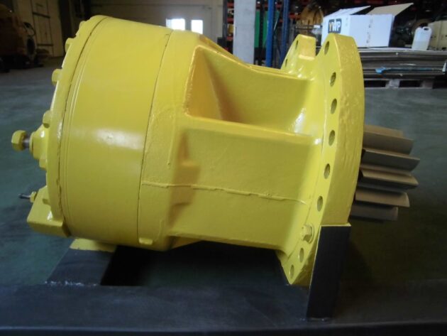 KOMATSU  PC11006 - 21N-26-00051 - SWING GEAR - Image 3