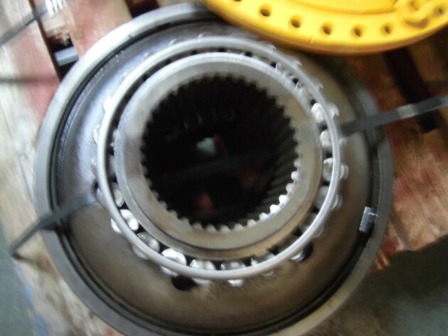 VOLVO  A40  11103195 (*) - CARDILLA DEL EJE INTERMEDIARIO - Imagen 3