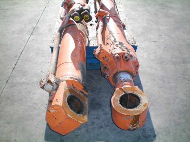 FIAT HITACHI  EX700BE  4328128 / 4218517 - BOTELLA DE ELEVACIÓN PLUMA - Imagen 5