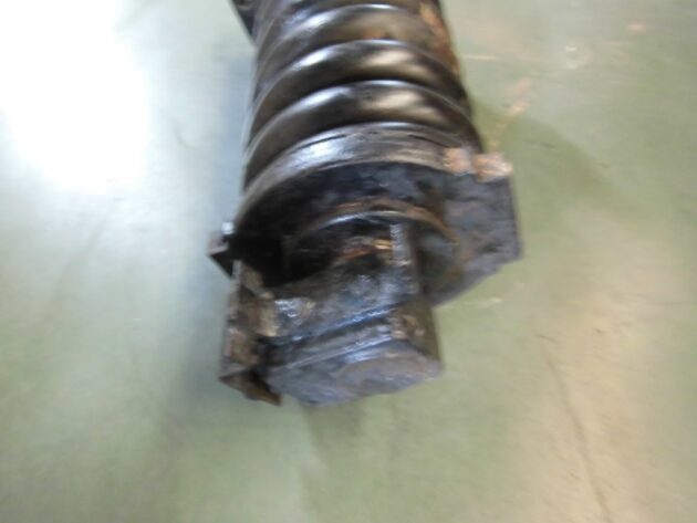 CATERPILLAR  320BL  115-6422 - MUELLE TENSOR CON PISTÓN - Imagen 3
