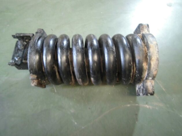 CATERPILLAR  320BL  115-6422 - MUELLE TENSOR CON PISTÓN - Imagen 4