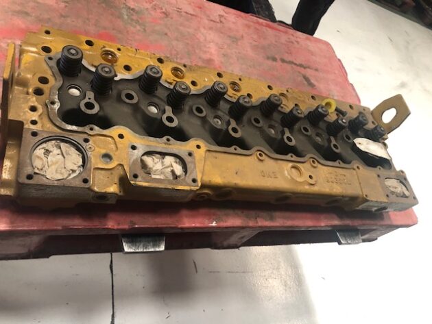 CATERPILLAR   D6H  7N-8876 (*) - CULATAS DE MOTOR CAT 3306