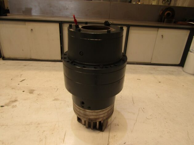 LIEBHERR  R974BHD LITRONIC  932949801 - REDUCTOR DE GIRO