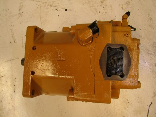 CATERPILLAR  365B-II  147-5806  - BOMBA DE GIRO - Imagen 5