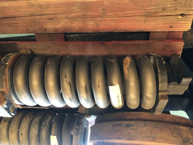 CATERPILLAR  320D-2L  239-4390 / 340-8237 - MUELLE TENSOR Y TENSOR DE CADENA